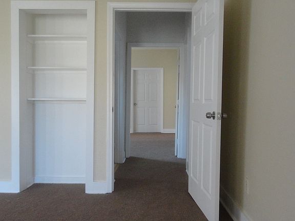 3rd image of 5511 Canal Blvd