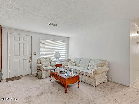 4th image of 1321 GAILWOOD Circle N