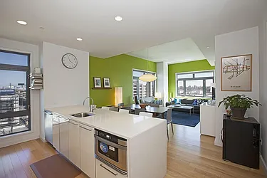 Sold by Space Marketing Shop