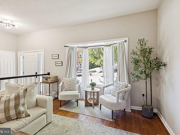 5th image of 7257 Whitlers Creek Dr