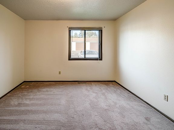 5th image of 1524-1638 12th St NW #1620