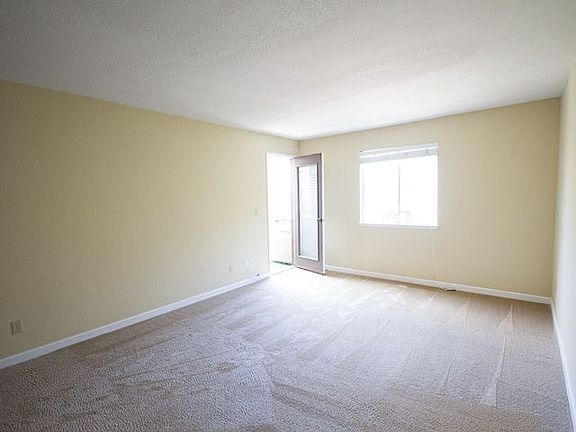 5th image of 3520 Lebon Dr Unit 5321