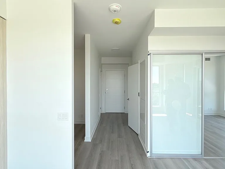 20 Deans Dr E #504 — Photo 9