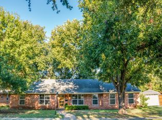 6739 Braeburn Dr, Dallas, TX 75214