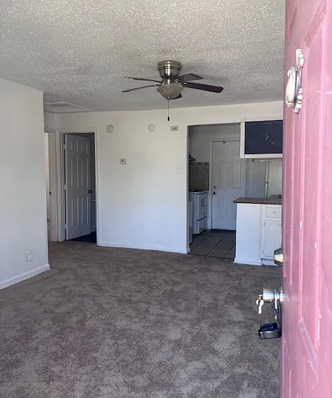 1607 Madison Ave — Photo 1