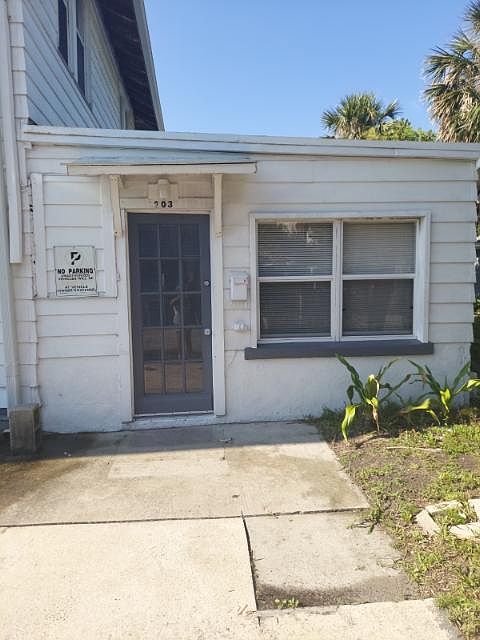 1st image of 203 North St