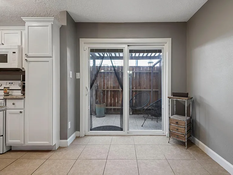 6111 Beverly Hill St #50 — Photo 8