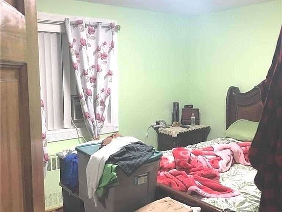 2nd image of 22414 N Stronghurst Ave Floor 1