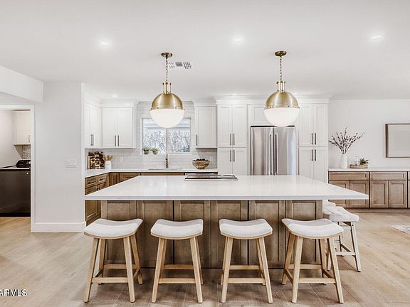 5th image of 7120 N Via De La Sendero --