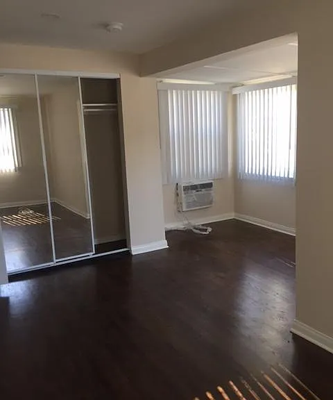 3935 Vineland Ave #18 — Photo 12