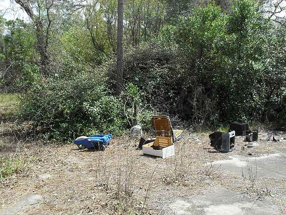 17739 Greensboro St4