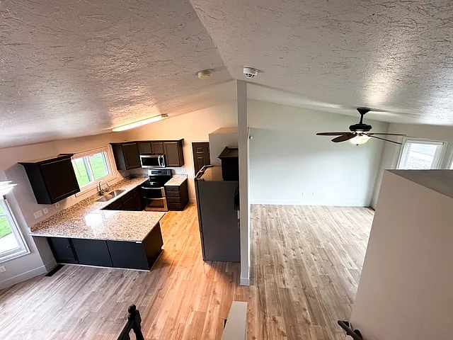 1127 S 1560 E — Photo 27