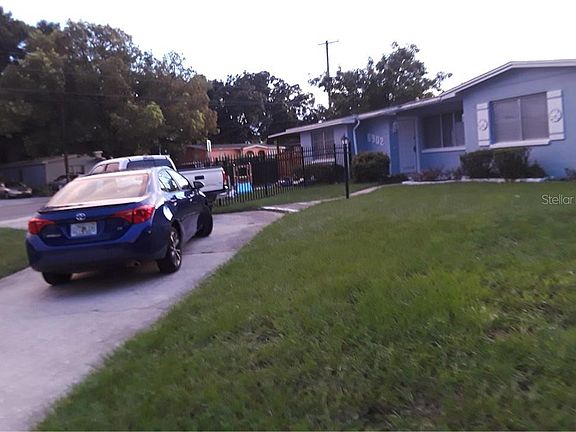 3rd image of 6902 N Howard Ave