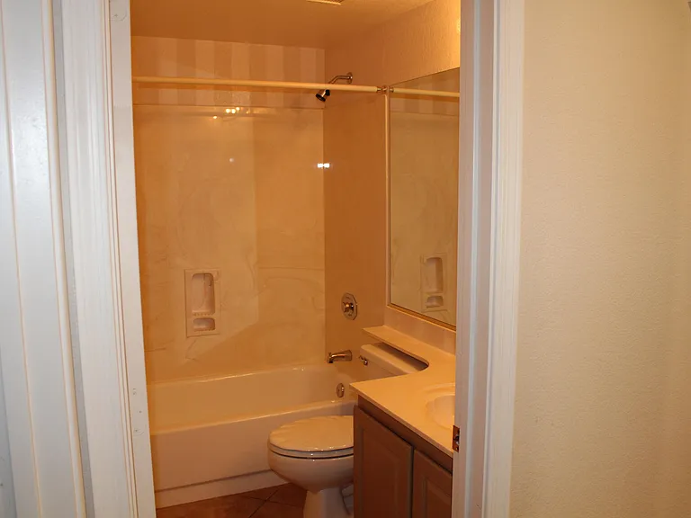 1628 E Glenhaven Dr — Photo 13