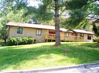 4 Gentry Carson Dr, Johnson City, TN 37615
