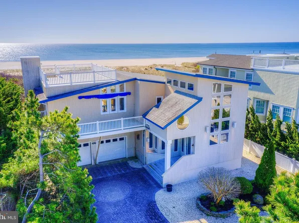 12 E 30th St, Barnegat Light, NJ 08006