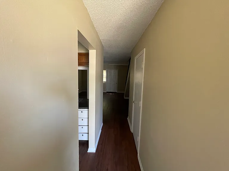 3751 Cambridge Station Dr — Photo 8