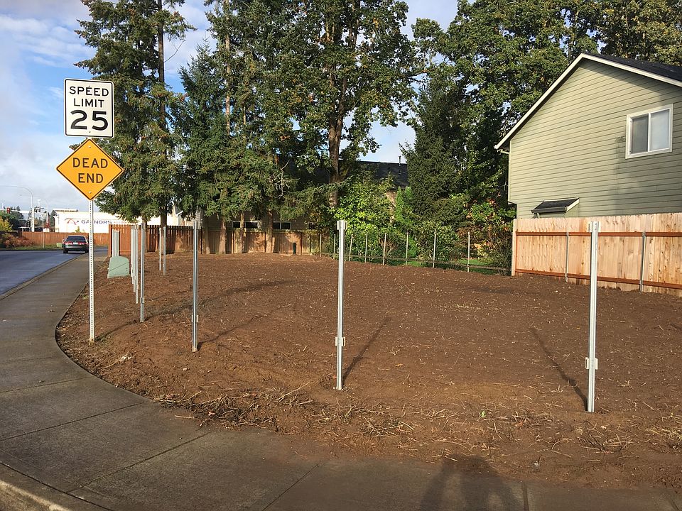 1st image of 702 NE 139th St