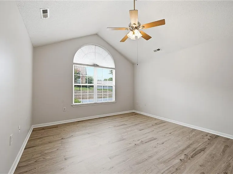 19108 Harvest Ridge Ln #19 — Photo 20