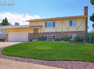 5015 N Splendid Cir, Colorado Springs, CO 80917