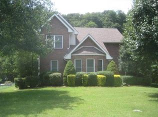3374 Clearwater Dr, Clarksville, TN 37042