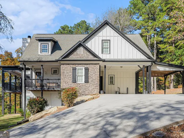 2855 Milton Bryan Dr, Loganville, GA 30052