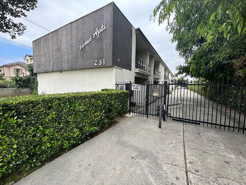 1st image of 231 N Alhambra Ave #10