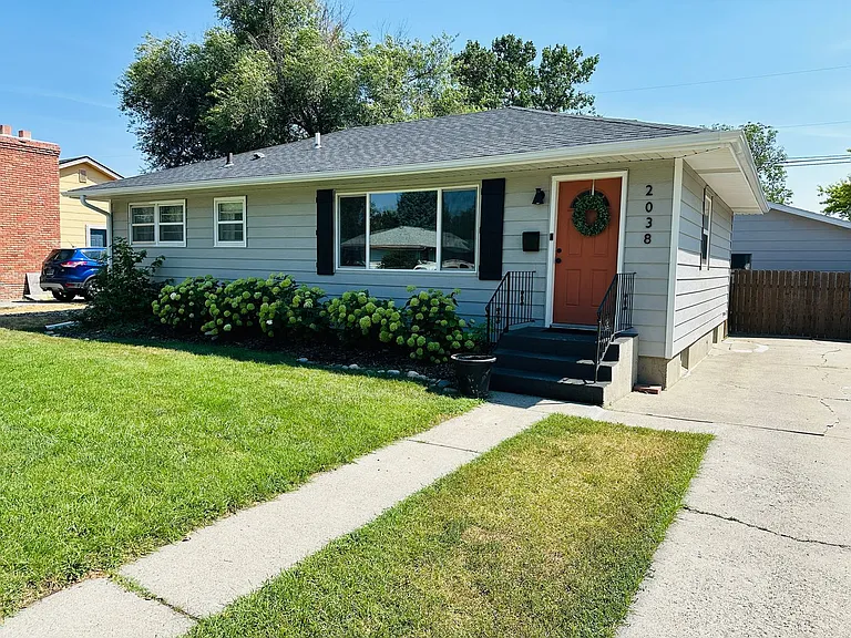2038 Lewis Ave — Photo 1