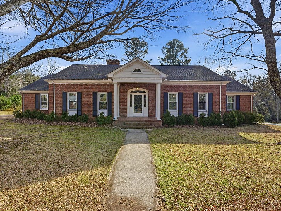 1st image of 201 Hillcrest Dr