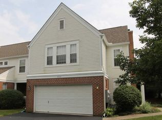 5321 Crossing Ln, Dublin, OH 43016