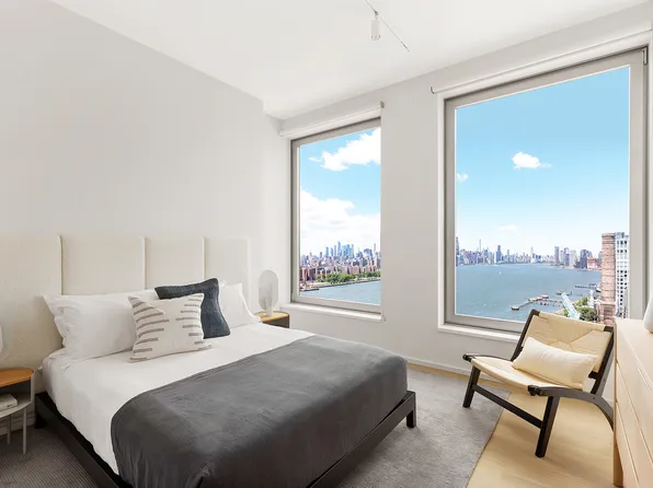 8 South 4th Street image 5 of 24