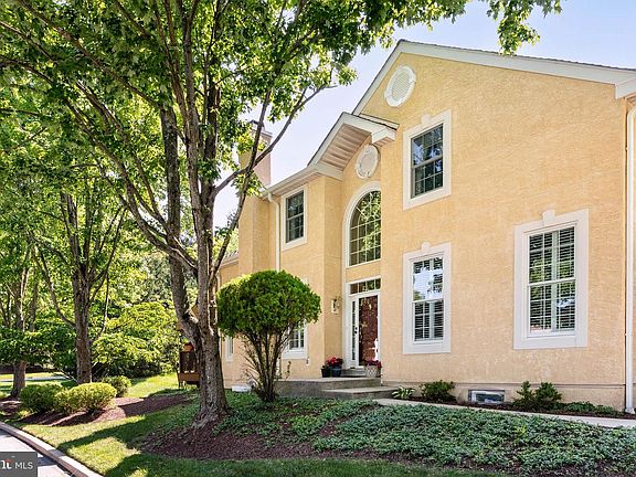 3rd image of 101 Atlee Cir
