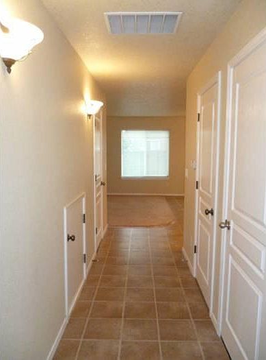From Entry to Living/Kitc