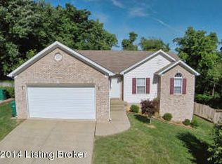8102 1/2 Michael Ray Dr, Louisville, KY 40219
