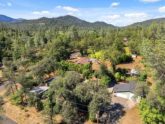5th image of 18315 Ranchera Rd