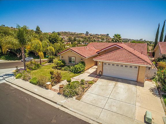 3rd image of 9123 Meadowrun Pl