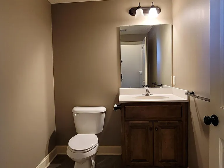 134 Roller Ct — Photo 9