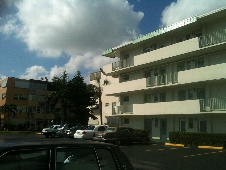 14Ave front side