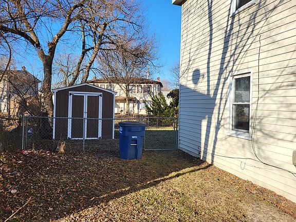 2nd image of 2210 Delton Ct