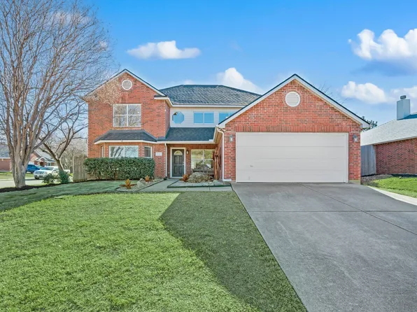 332 Cortland Cir, Roanoke, TX 76262