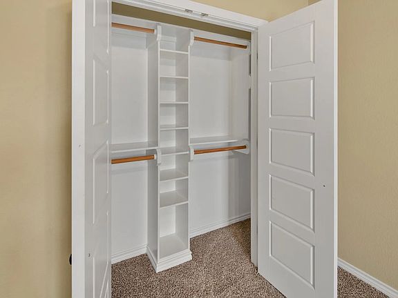 4th image of 208 Cooner St #208B