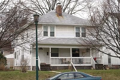 2nd image of 945-947 Northwest Blvd