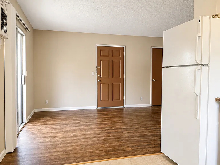 346 Hickory St #3 — Photo 6
