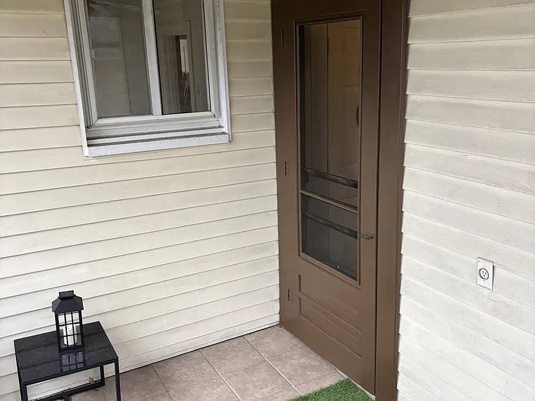 725 Pennsylvania Ave #2 — Photo 4