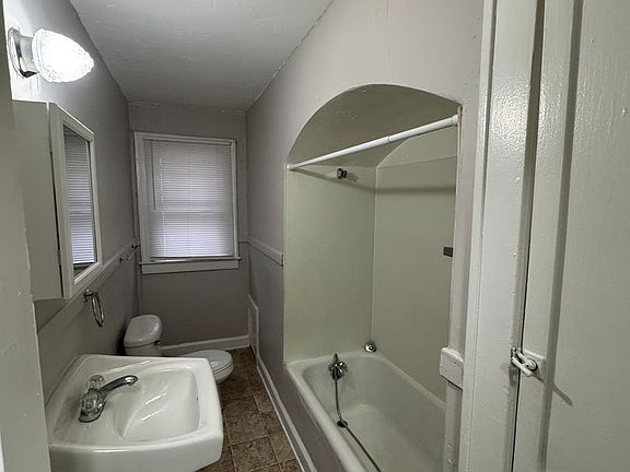 2nd image of 3326-28 Brookside Parkway North Dr #3326