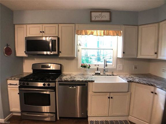 3rd image of 4650 Wilburn Dr