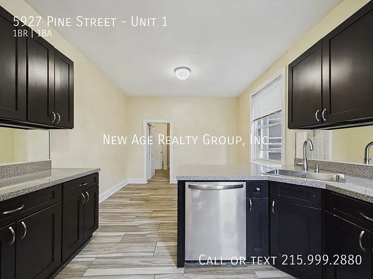 5927 Pine St #1 — Photo 3