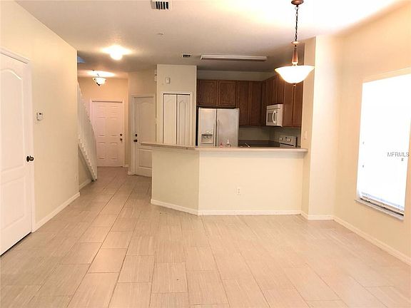 3rd image of 13293 Daniels Landing Cir