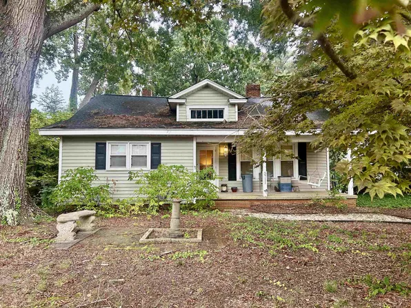 5711 Waycross St #57 & 56, Raleigh, NC 27606