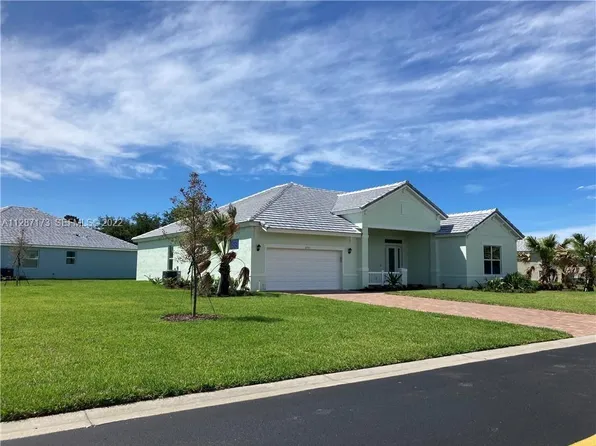 6555 Barbados Court, Vero Beach, FL 32967